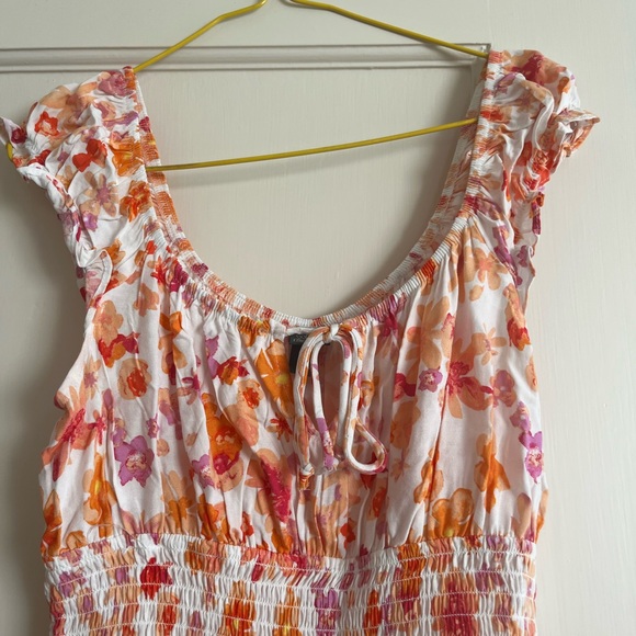 Floral spring or summer Wild Fable dress, cool and breezy! - Picture 5 of 6